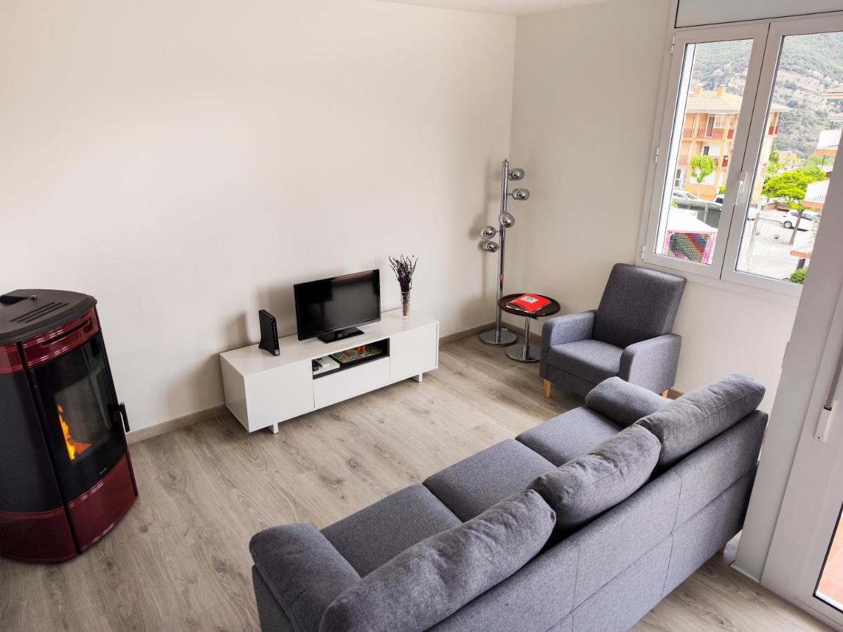 Apartamento Rural En El Bergueda "Lluis & Antonia" A Ac Sant Jordi de Cercs Exterior foto